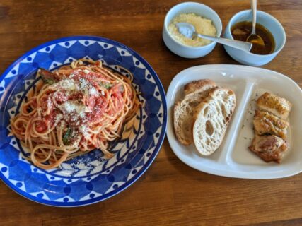 沖縄中部：お得で満足のイタリアン「外食家くじら」♪